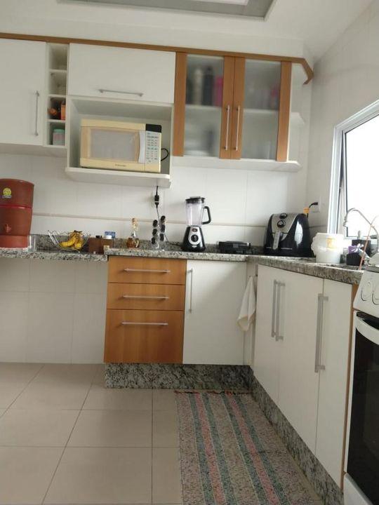 Apartamento à venda com 3 quartos, 90m² - Foto 2