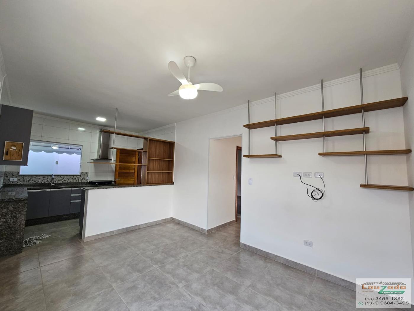 Casa à venda com 2 quartos, 156m² - Foto 1