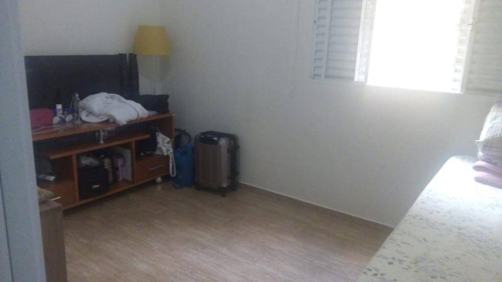 Sobrado à venda com 4 quartos, 250m² - Foto 6