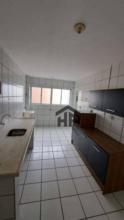 Apartamento para alugar com 3 quartos, 96m² - Foto 7