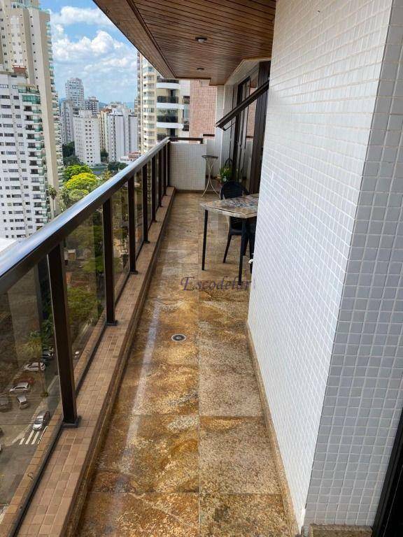 Apartamento à venda com 3 quartos, 146m² - Foto 8