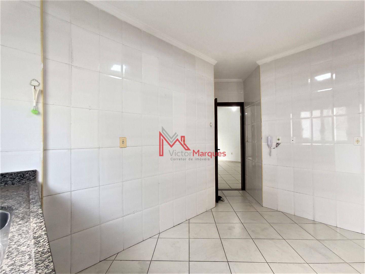 Apartamento para alugar com 3 quartos, 125m² - Foto 11