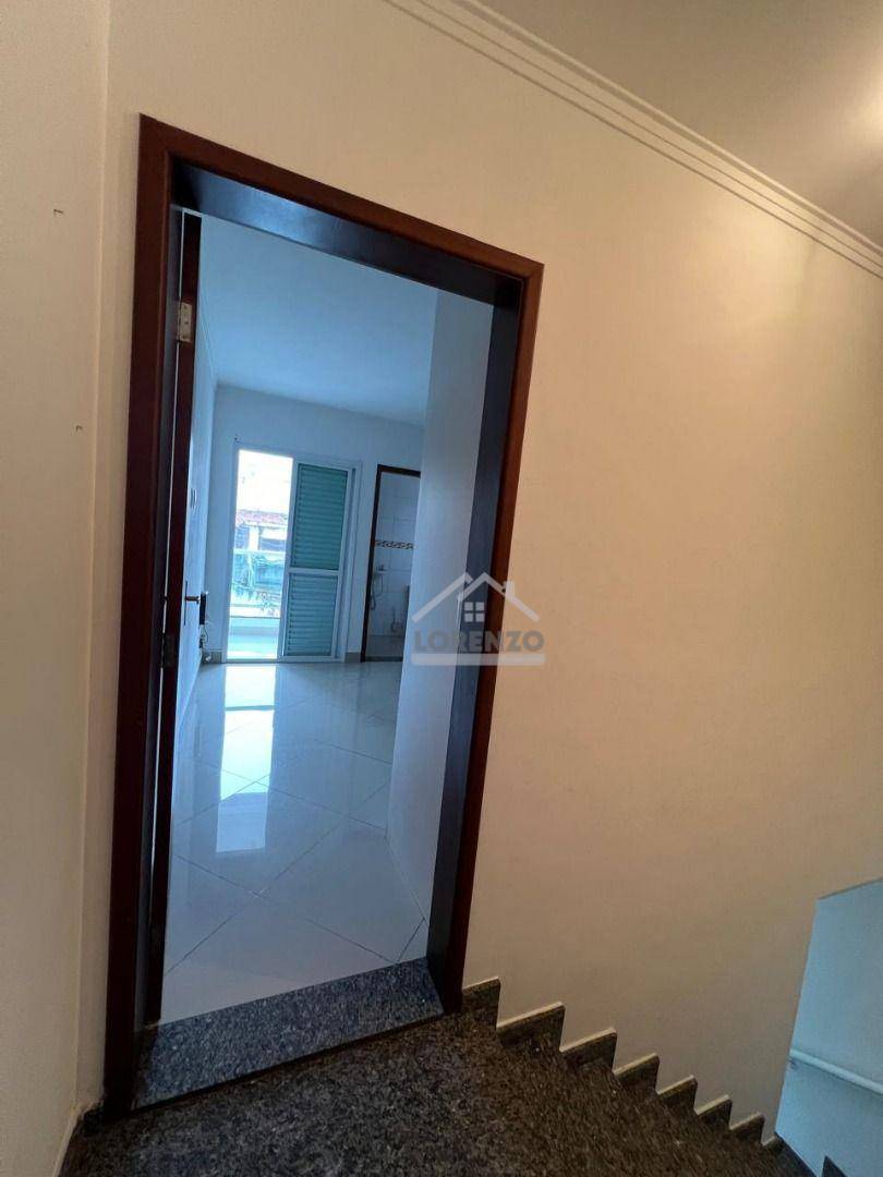 Sobrado à venda com 2 quartos, 75m² - Foto 9