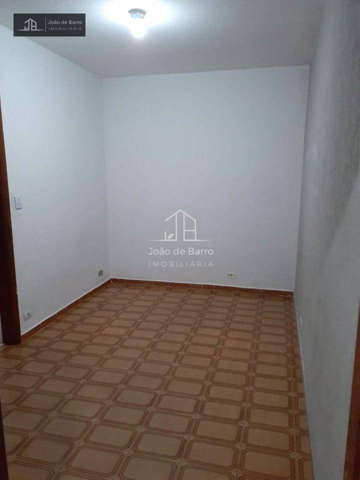 Sobrado à venda com 3 quartos, 200m² - Foto 9