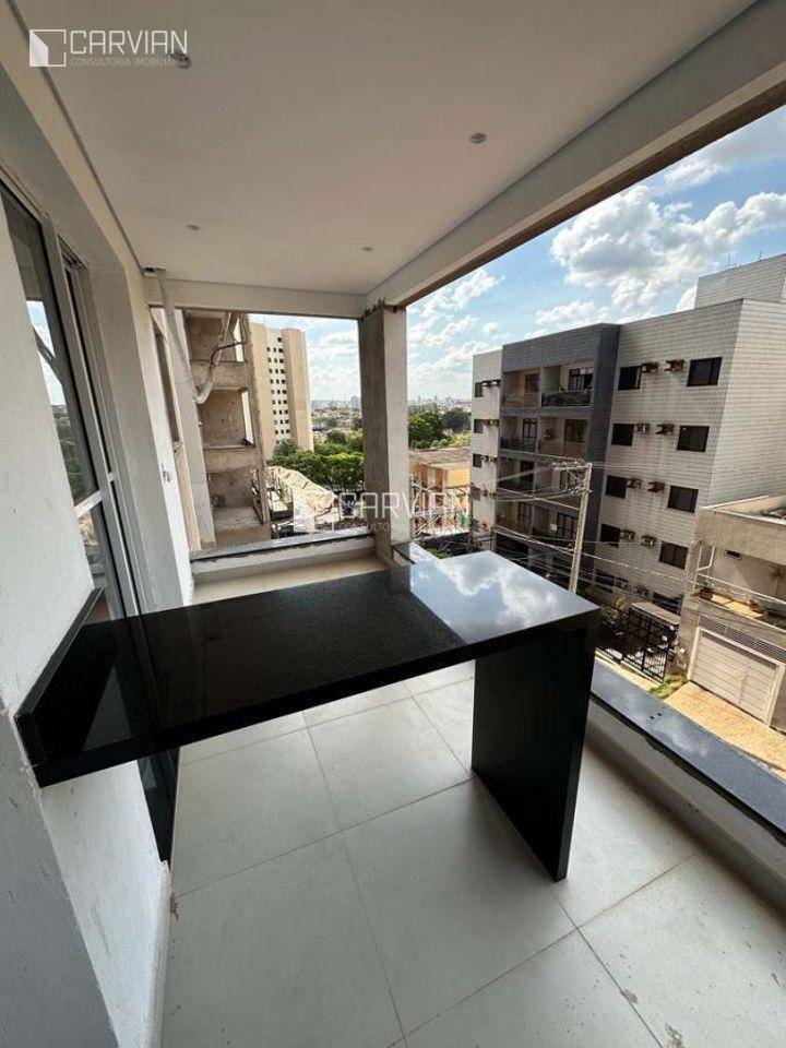 Apartamento à venda com 2 quartos, 76m² - Foto 17