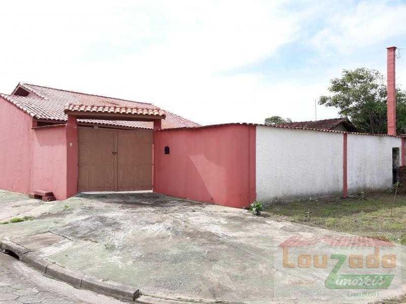 Casa para alugar com 4 quartos, 420m² - Foto 3