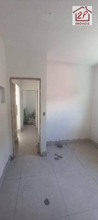 Casa à venda com 3 quartos, 103m² - Foto 11