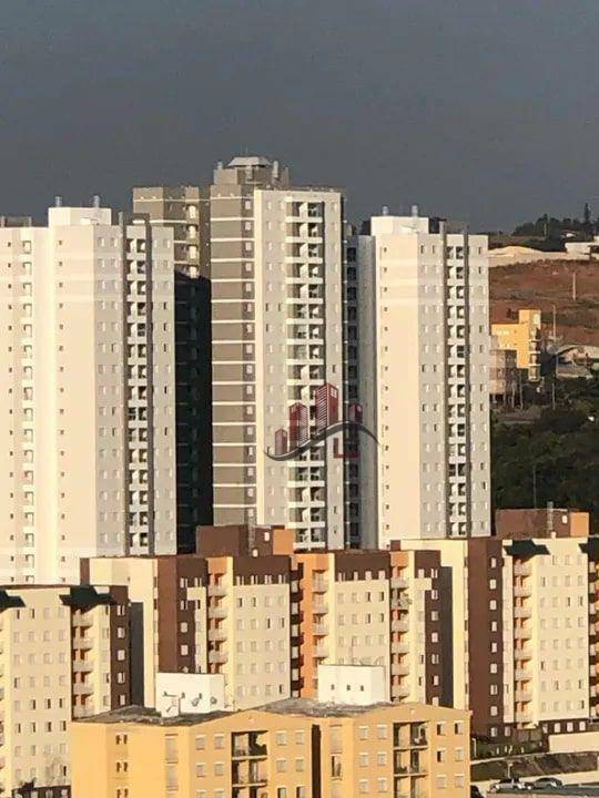 Apartamento para alugar com 2 quartos, 72m² - Foto 8