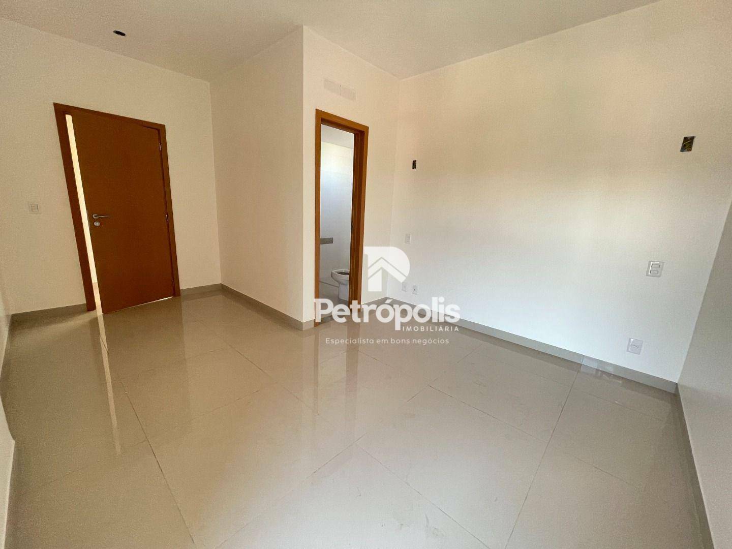 Apartamento à venda com 3 quartos, 113m² - Foto 7