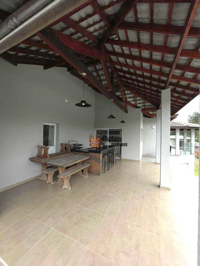 Casa à venda com 4 quartos, 390m² - Foto 32