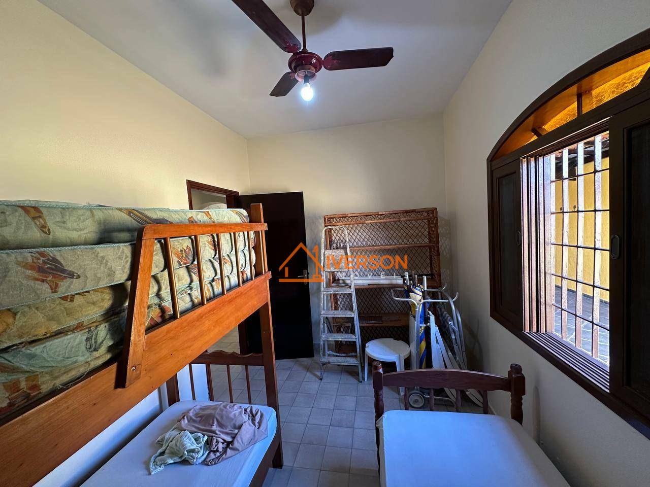 Casa à venda com 2 quartos, 85m² - Foto 13