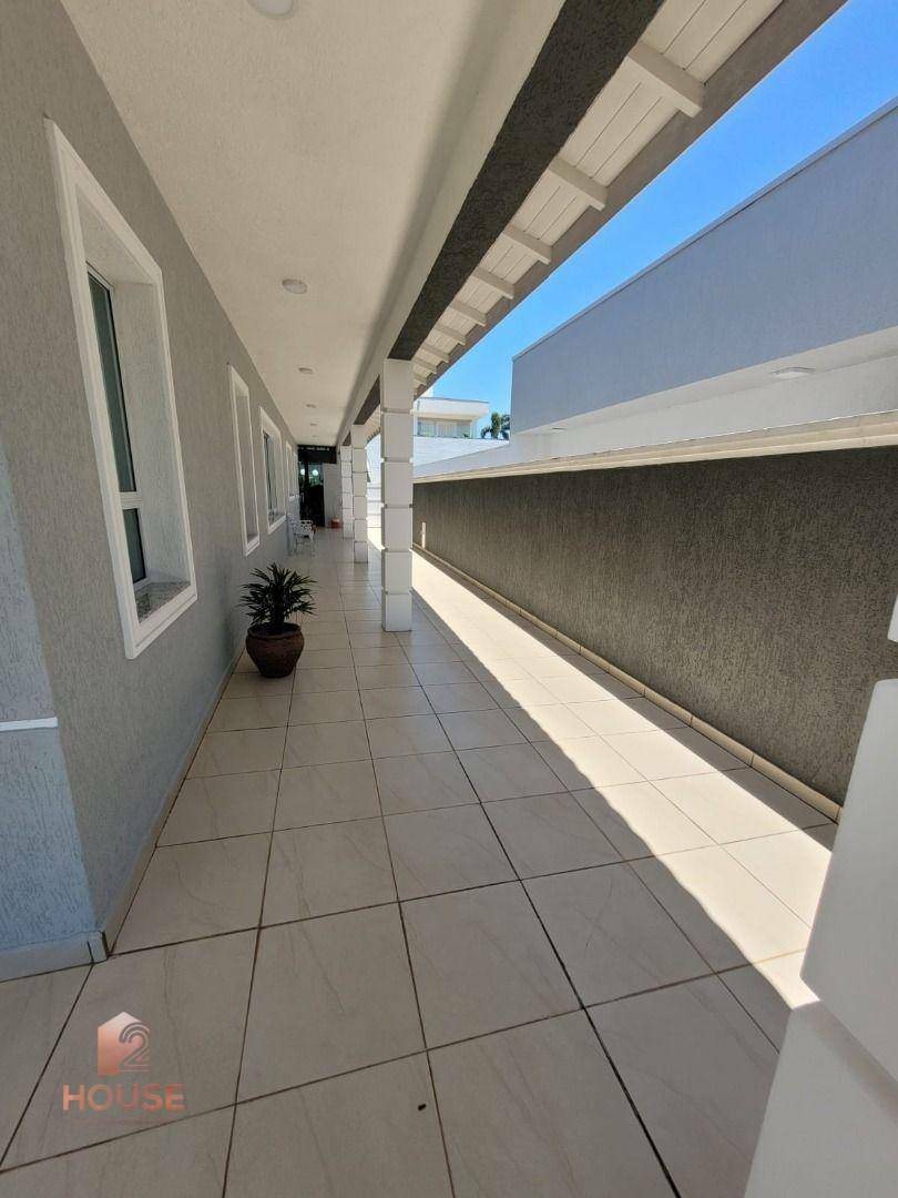 Casa de Condomínio à venda com 4 quartos, 368m² - Foto 40