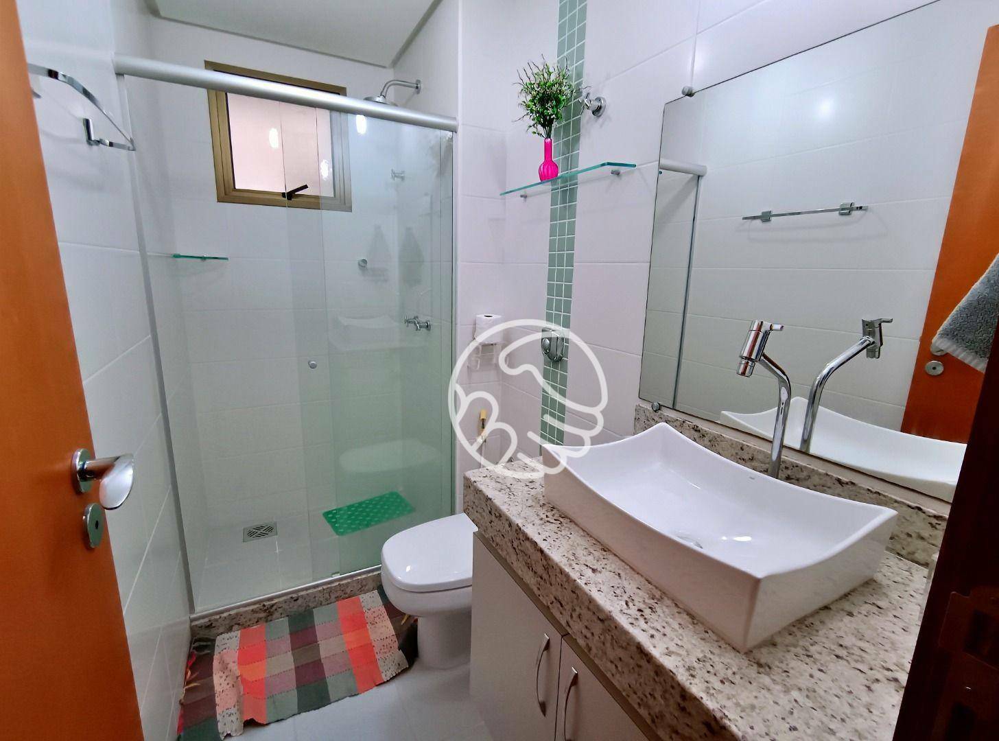 Apartamento para alugar com 4 quartos, 125m² - Foto 18