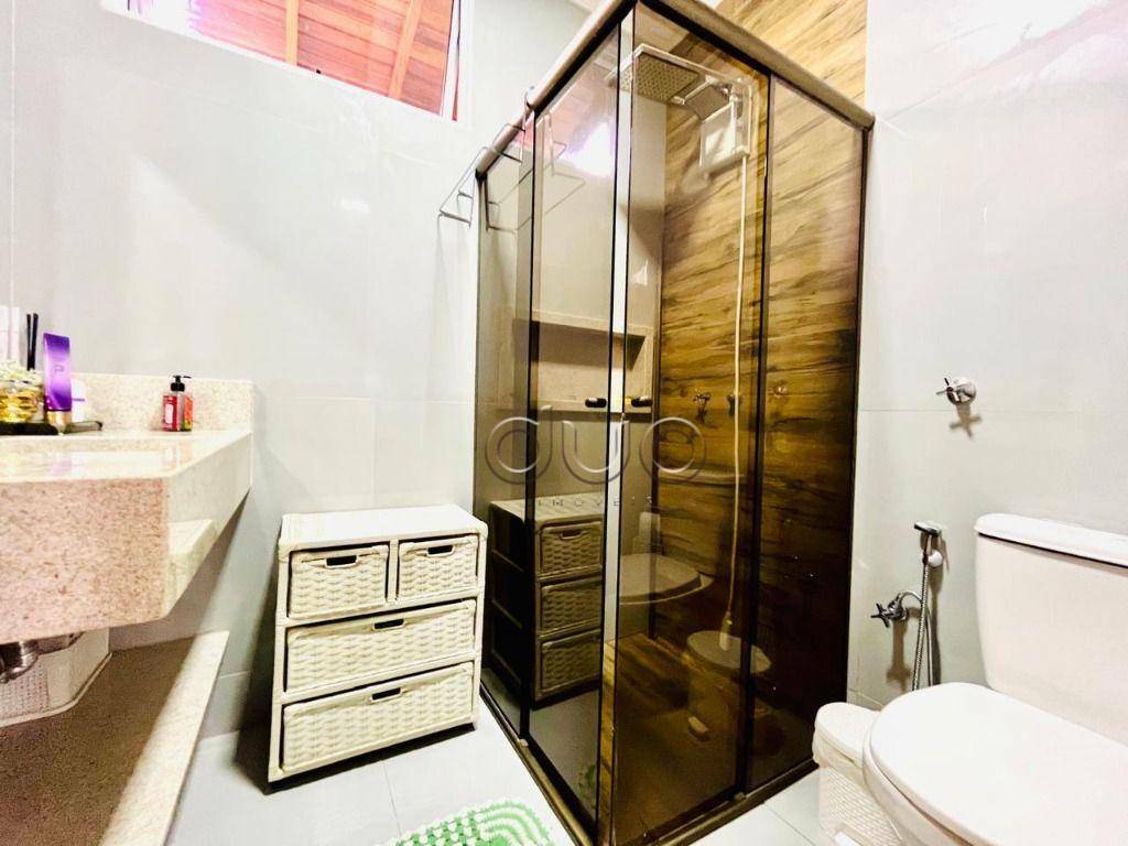 Casa à venda com 3 quartos, 200m² - Foto 22