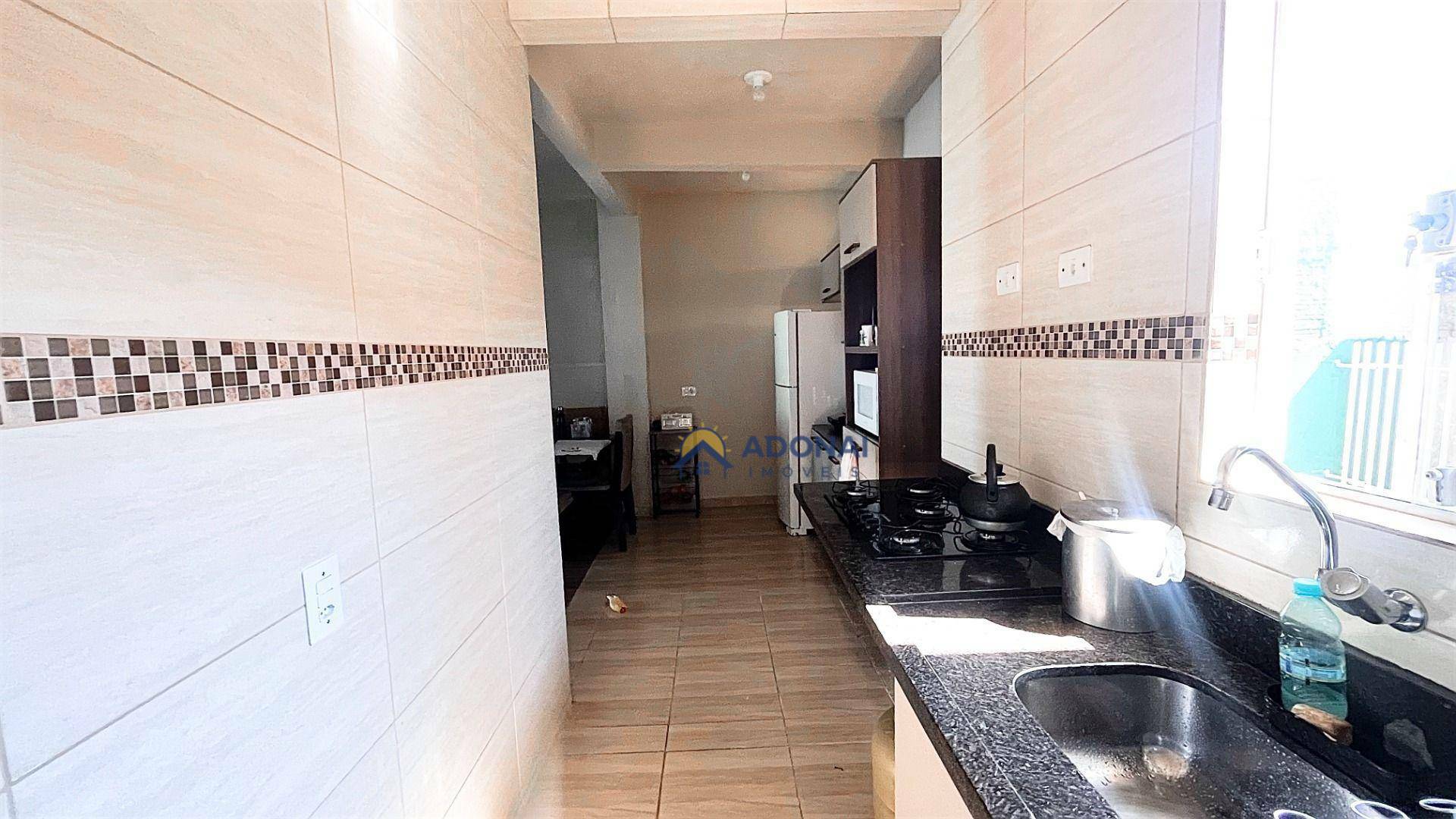 Casa à venda com 7 quartos, 228m² - Foto 14