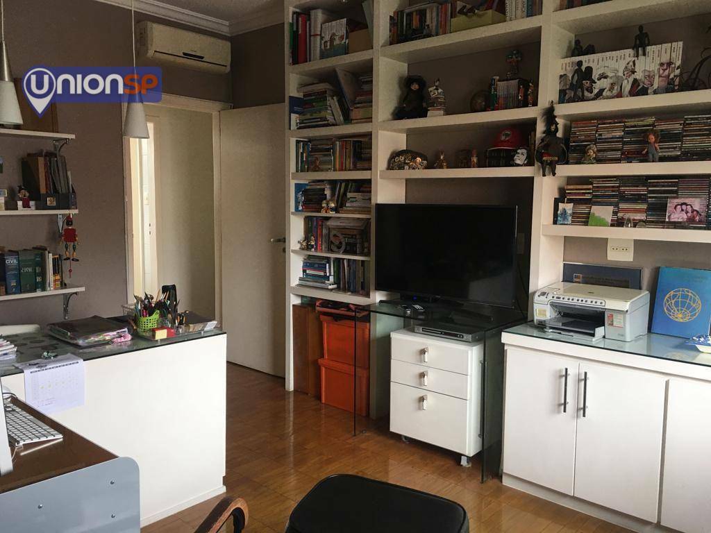 Apartamento à venda com 4 quartos, 245m² - Foto 11