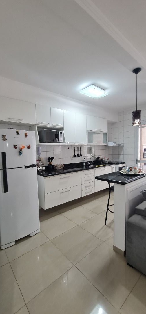 Apartamento à venda com 2 quartos, 80m² - Foto 5