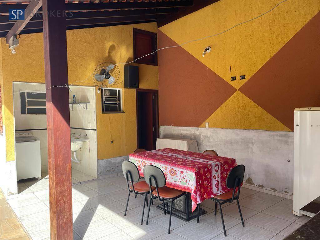 Sobrado à venda com 3 quartos, 196m² - Foto 4