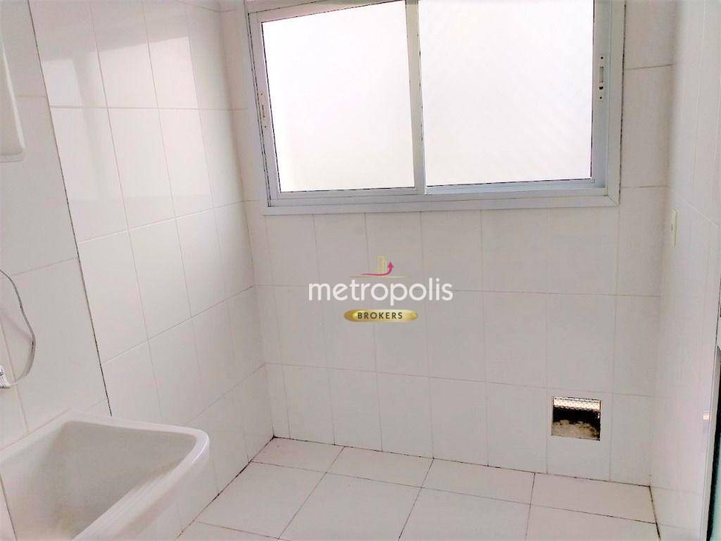 Apartamento para alugar com 2 quartos, 68m² - Foto 18