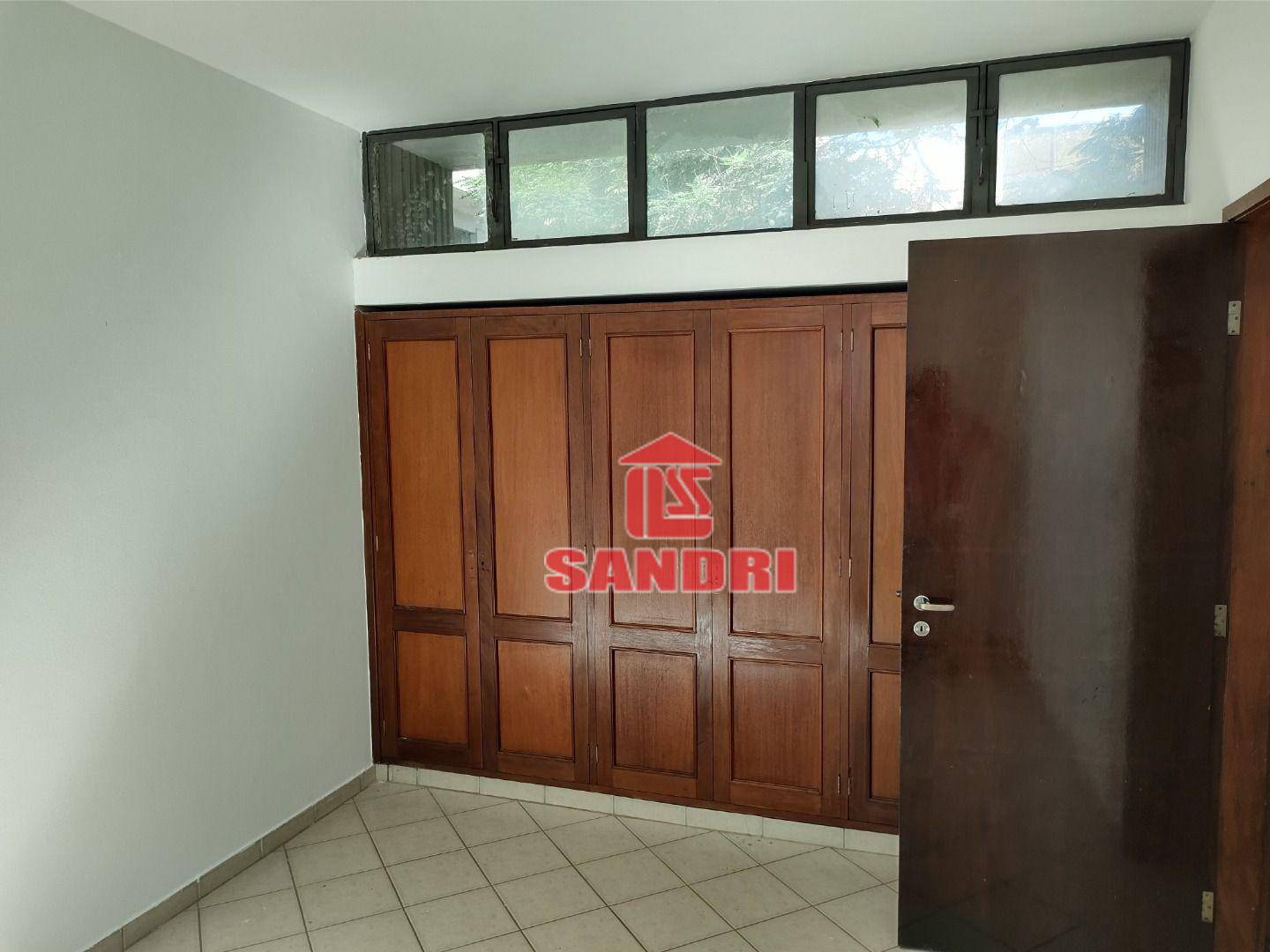 Sobrado à venda com 3 quartos, 218m² - Foto 15