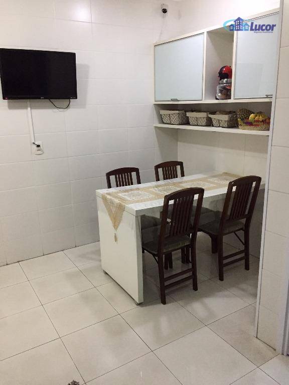 Apartamento à venda com 3 quartos, 104m² - Foto 13