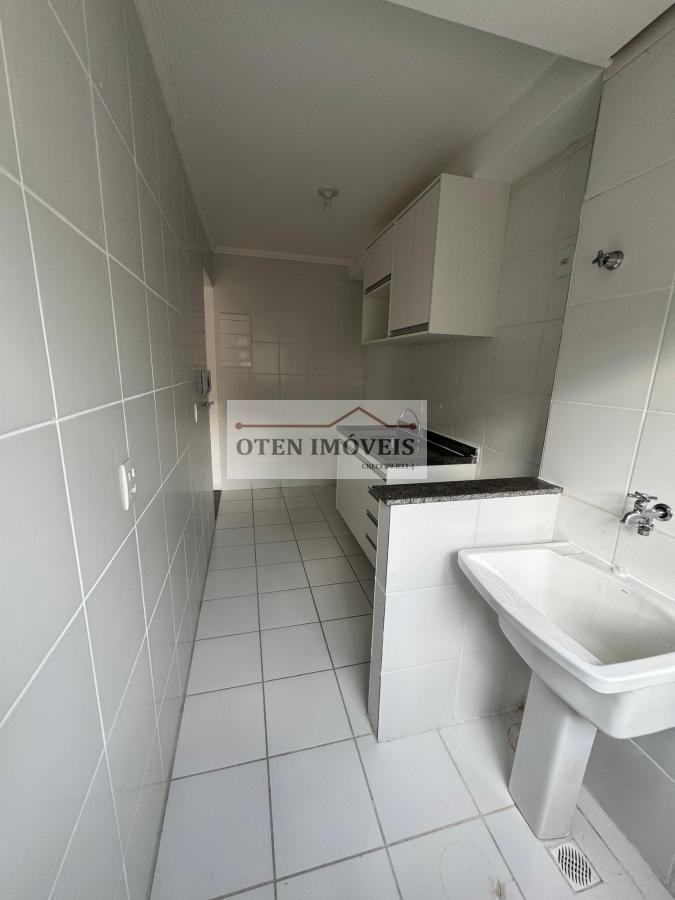 Apartamento à venda com 2 quartos, 56m² - Foto 2