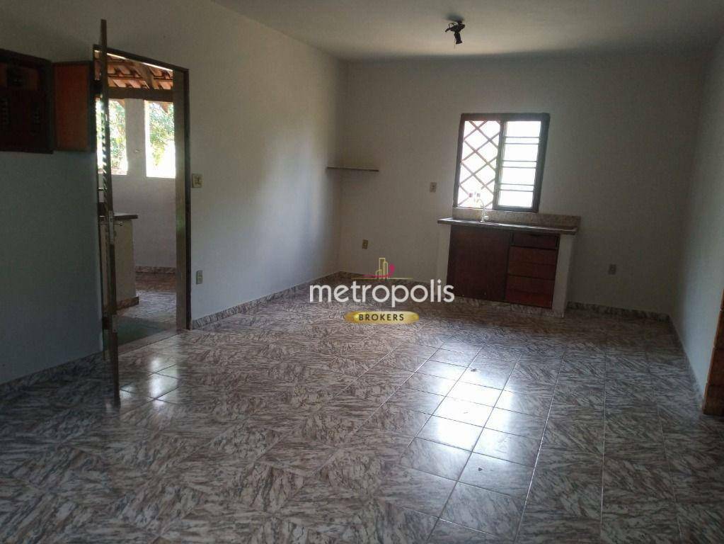 Chácara à venda com 2 quartos, 150m² - Foto 10