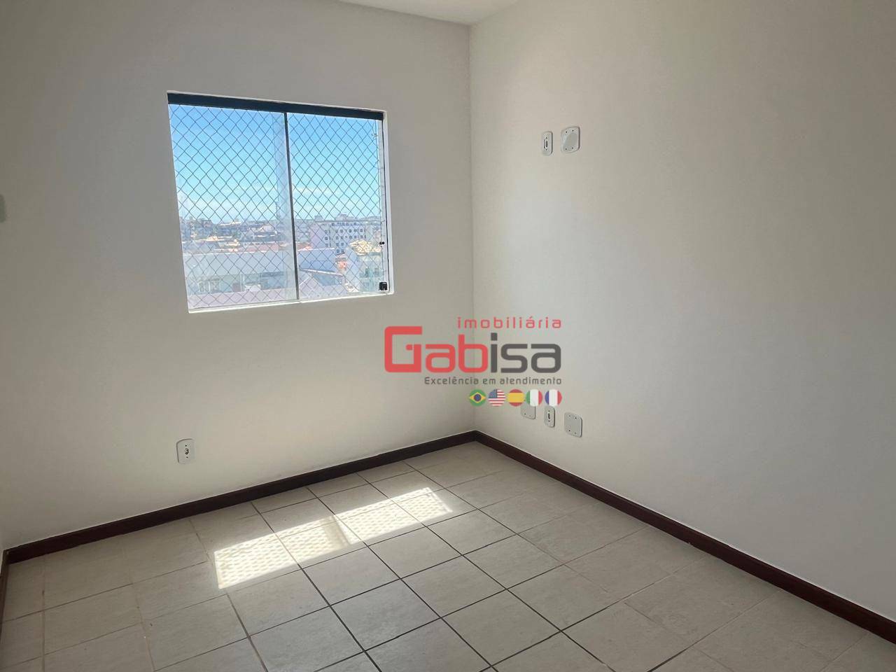 Apartamento para alugar com 2 quartos, 75m² - Foto 10