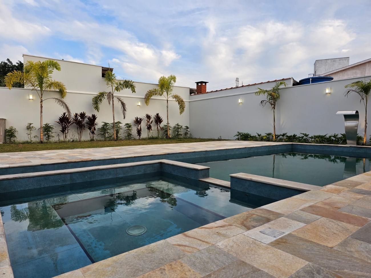 Casa à venda com 3 quartos, 325m² - Foto 29