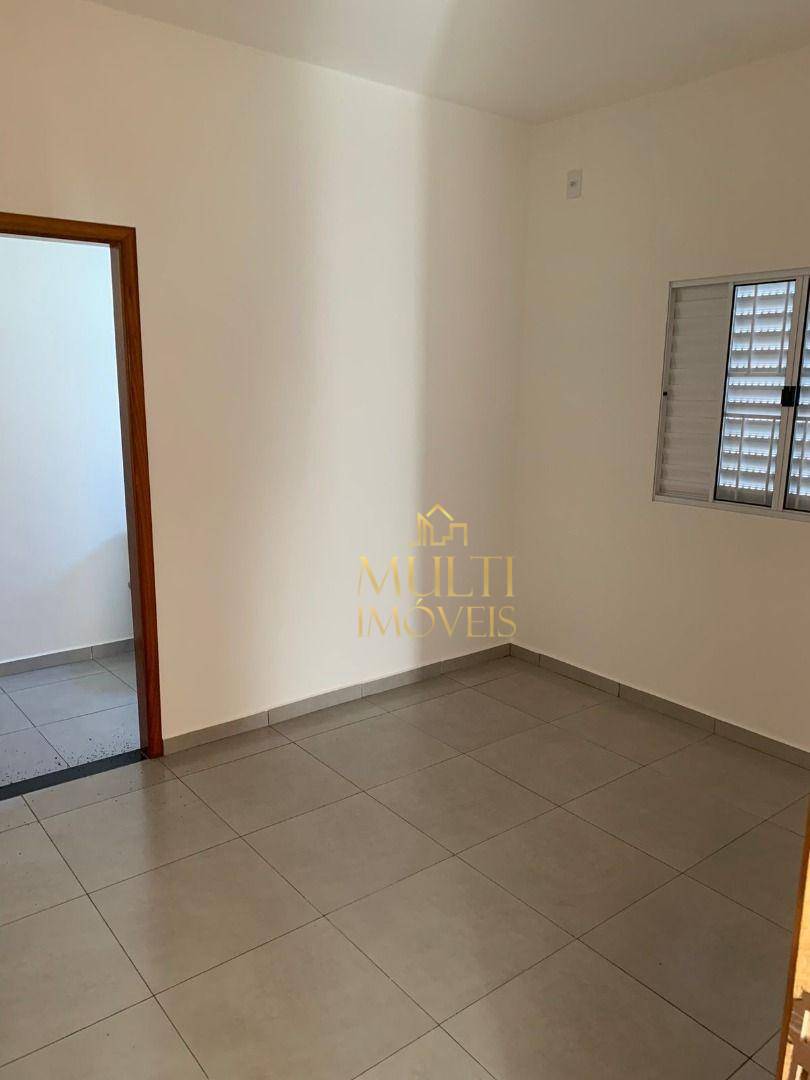 Casa à venda com 2 quartos, 53m² - Foto 5