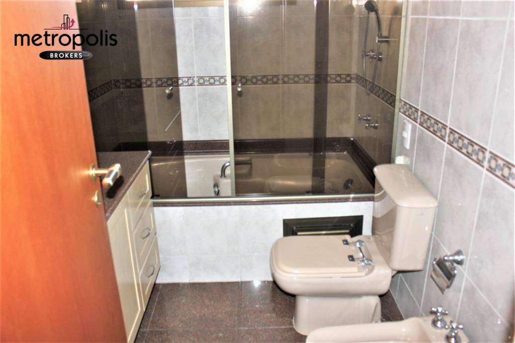 Apartamento à venda com 3 quartos, 242m² - Foto 21