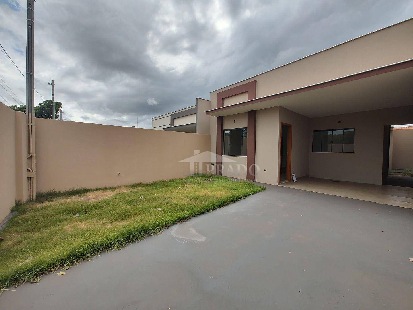 Casa à venda com 2 quartos, 74m² - Foto 3