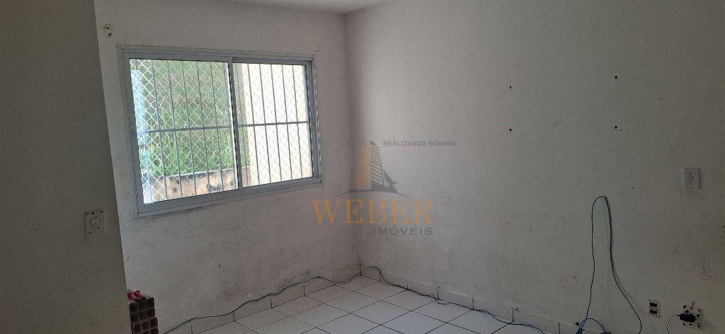 Apartamento à venda com 2 quartos, 49m² - Foto 3