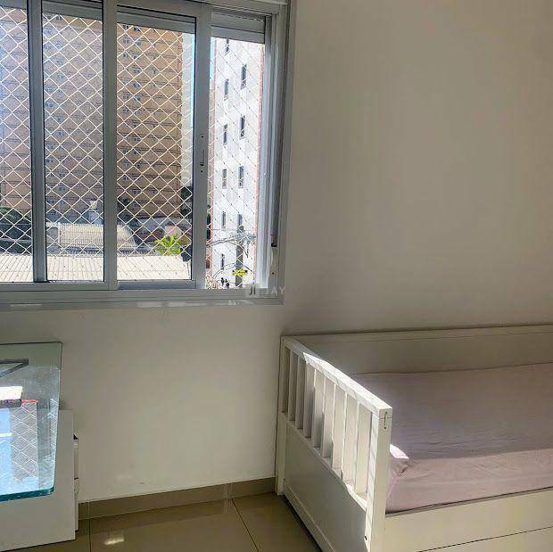 Apartamento à venda com 2 quartos, 79m² - Foto 14