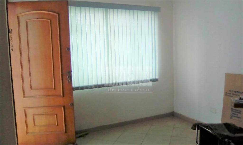 Sobrado à venda com 3 quartos, 189m² - Foto 1