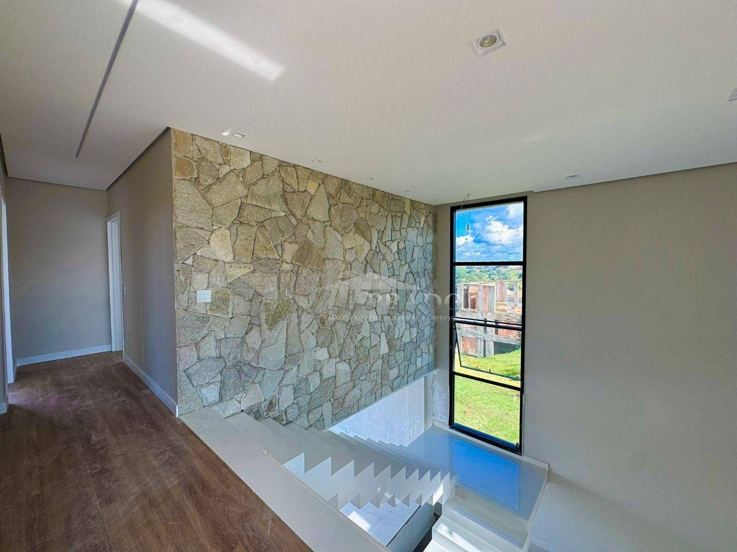 Casa à venda com 4 quartos, 347m² - Foto 24