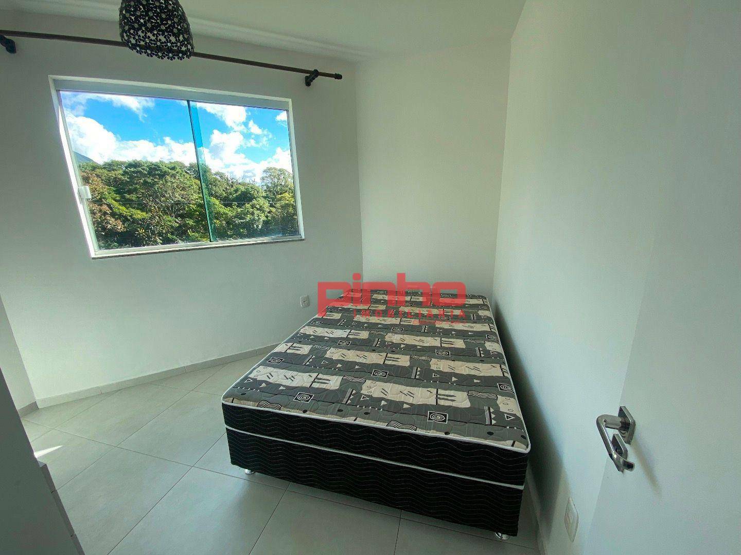 Apartamento para alugar com 2 quartos, 64m² - Foto 7