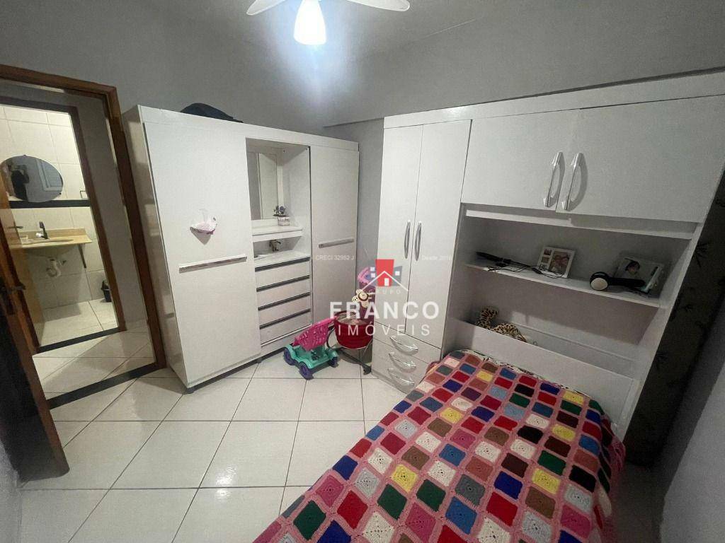 Apartamento à venda com 2 quartos, 70m² - Foto 10