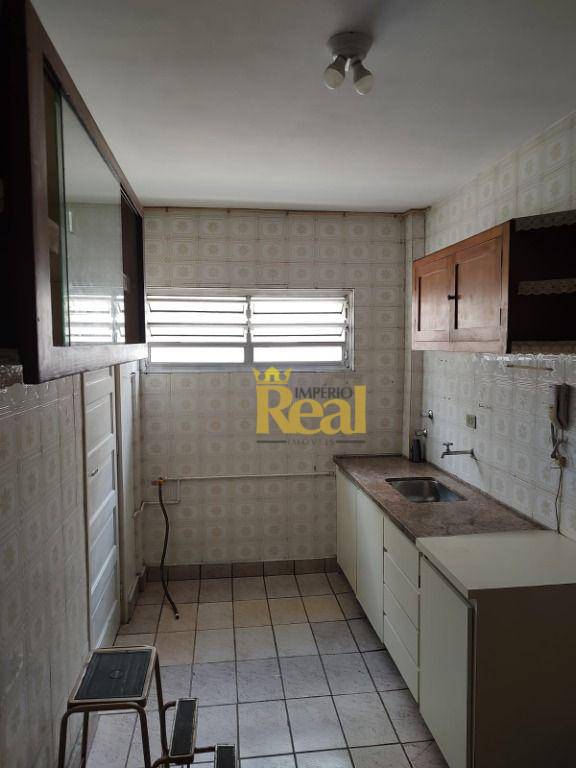 Apartamento à venda com 2 quartos, 70m² - Foto 5