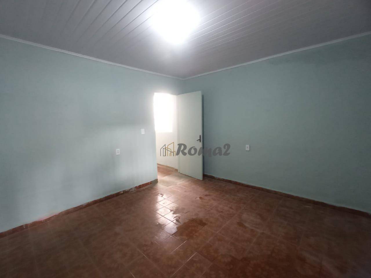 Casa para alugar com 2 quartos, 1M2 - Foto 8