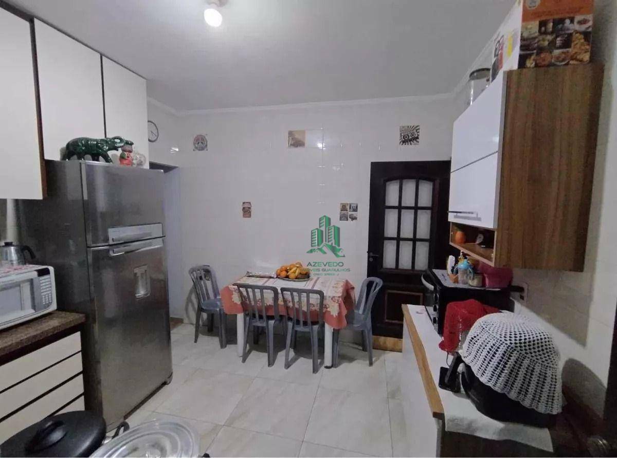 Casa à venda com 3 quartos, 132m² - Foto 3