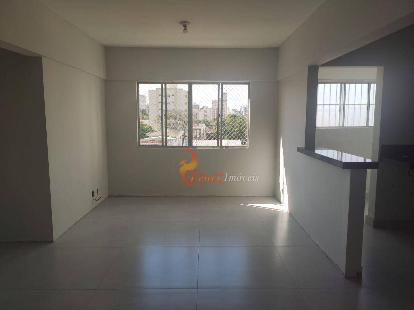 Apartamento à venda com 70 quartos, 70m² - Foto 1