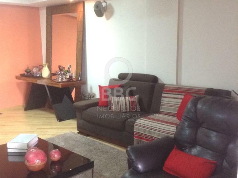 Apartamento à venda com 4 quartos, 198m² - Foto 4