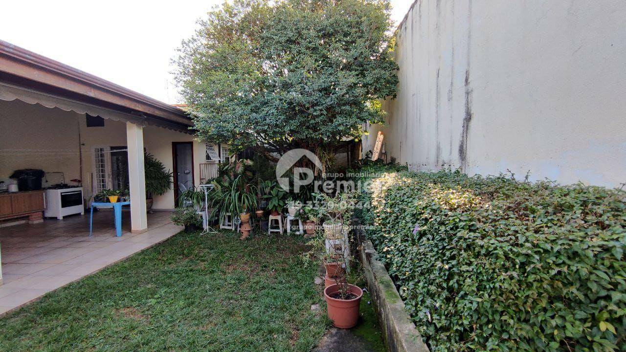 Casa à venda com 3 quartos, 214m² - Foto 29