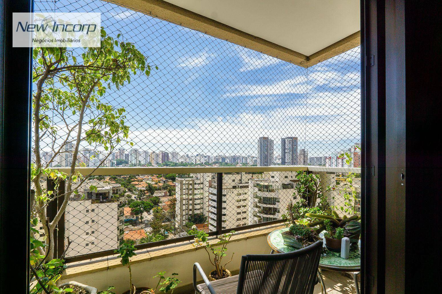 Apartamento à venda com 4 quartos, 200m² - Foto 40