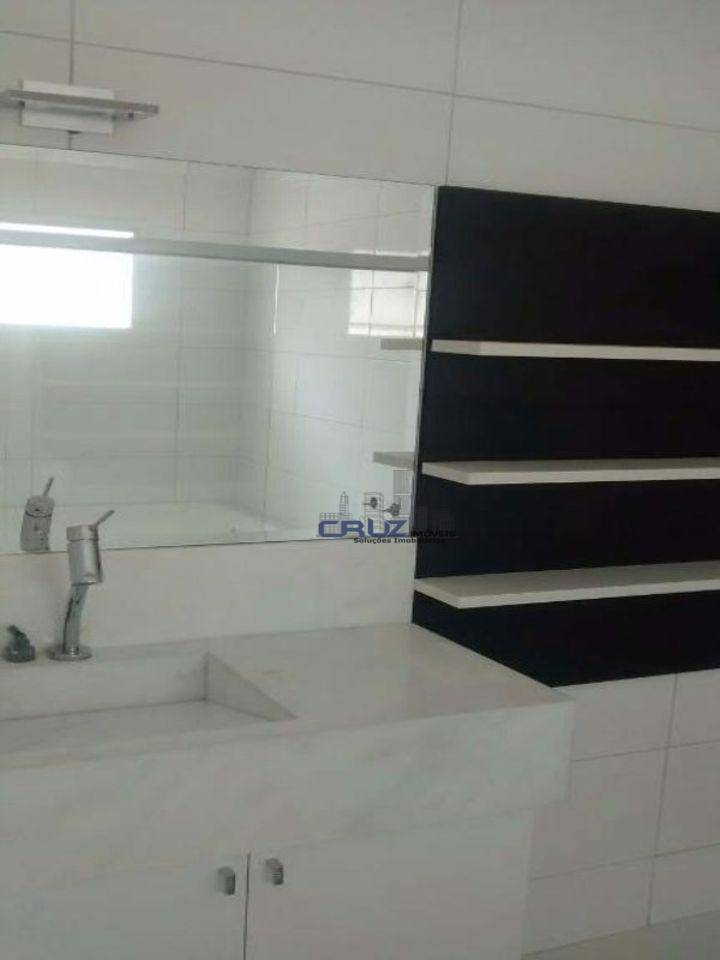 Sobrado à venda com 3 quartos, 310m² - Foto 19