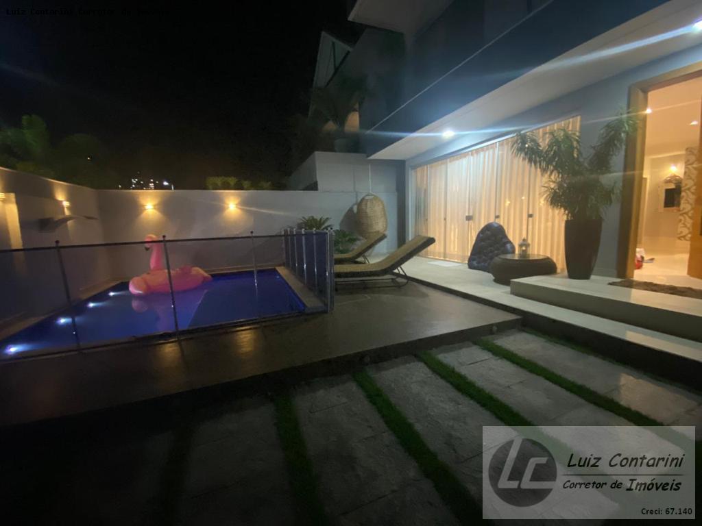 Casa de Condomínio à venda com 3 quartos, 360m² - Foto 4