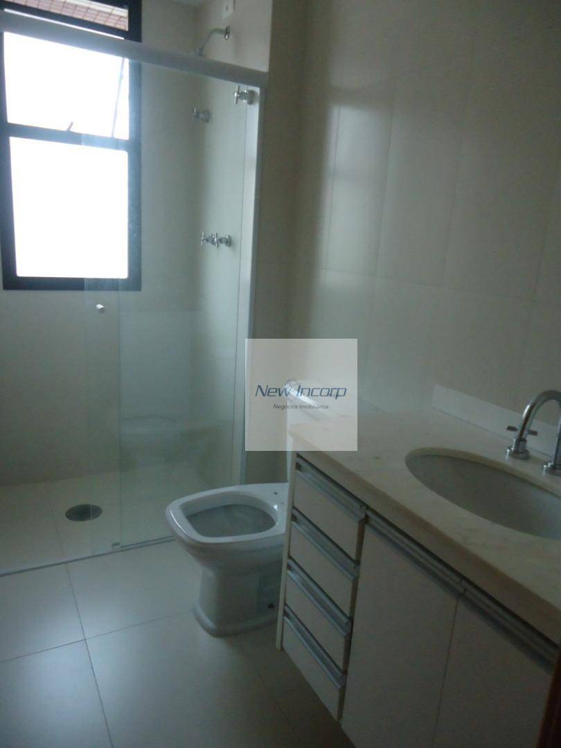 Apartamento à venda com 4 quartos, 208m² - Foto 25