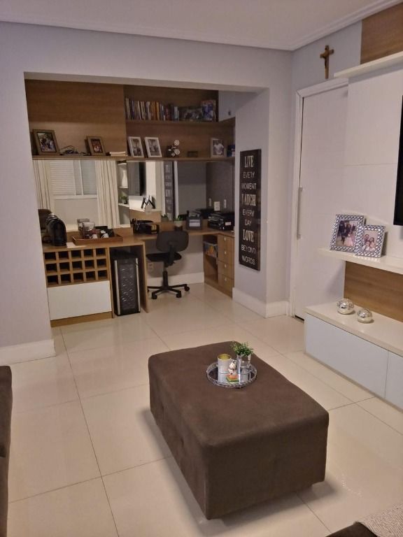 Apartamento à venda com 3 quartos, 155m² - Foto 28