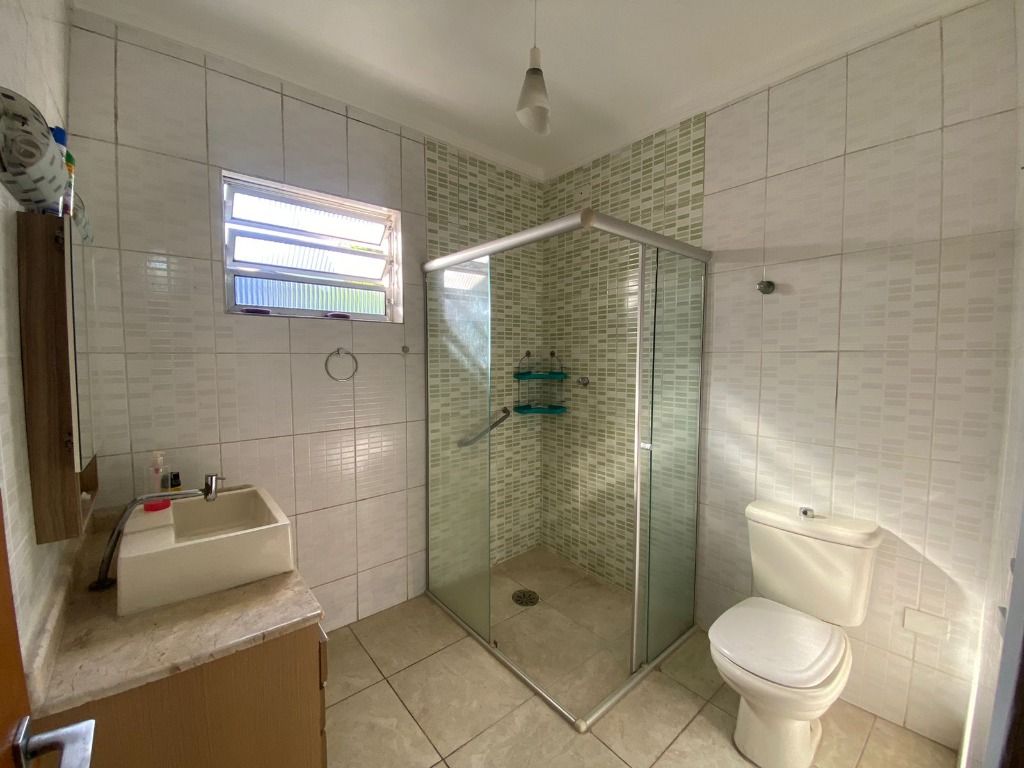 Sobrado à venda e aluguel com 3 quartos, 244m² - Foto 15